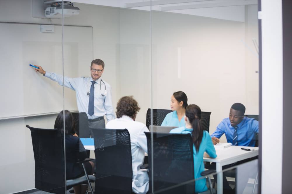 The Benefits and Challenges of Continuing Development Short Courses for Health Care Professionals
